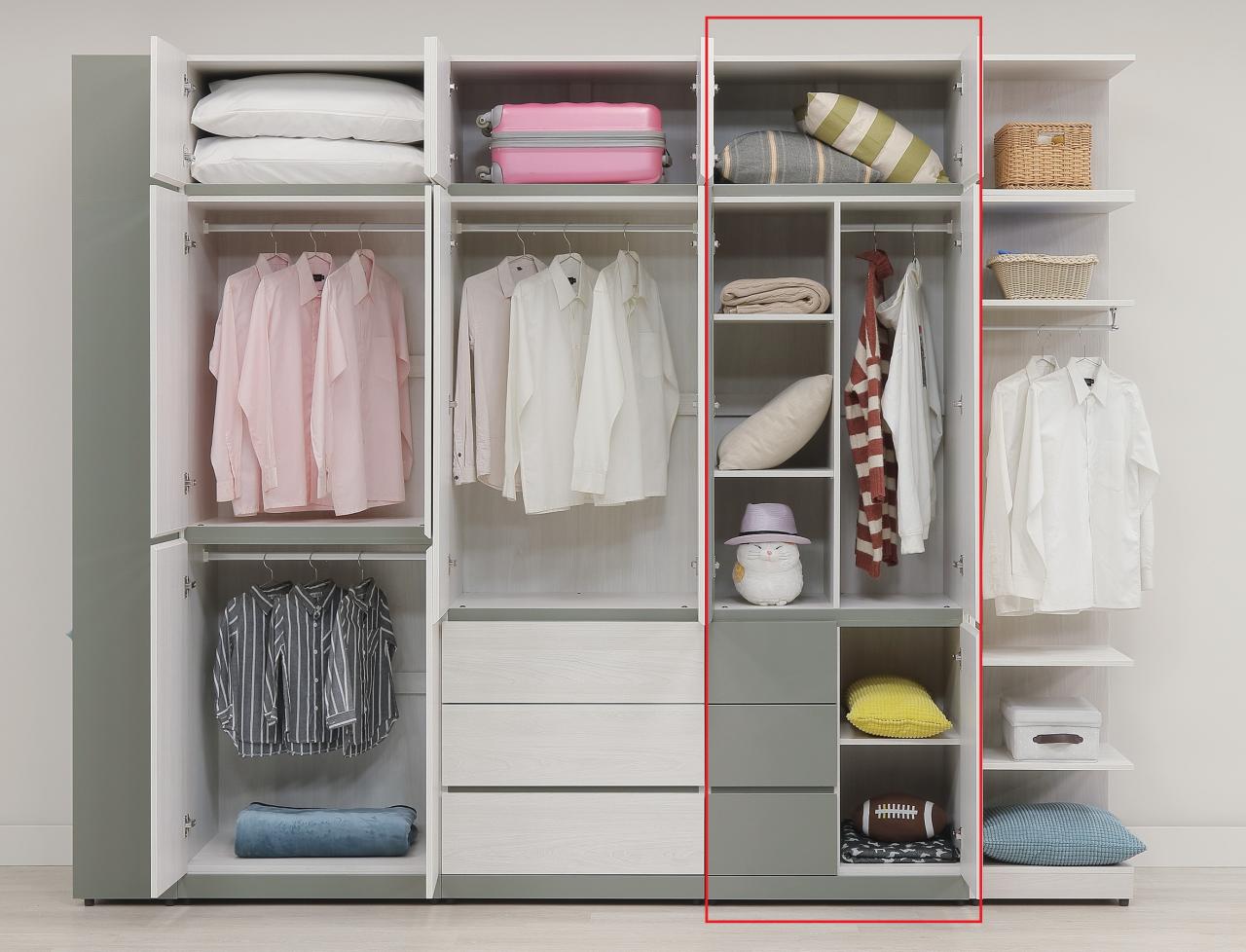 凱倫2.5尺三小抽高衣櫥